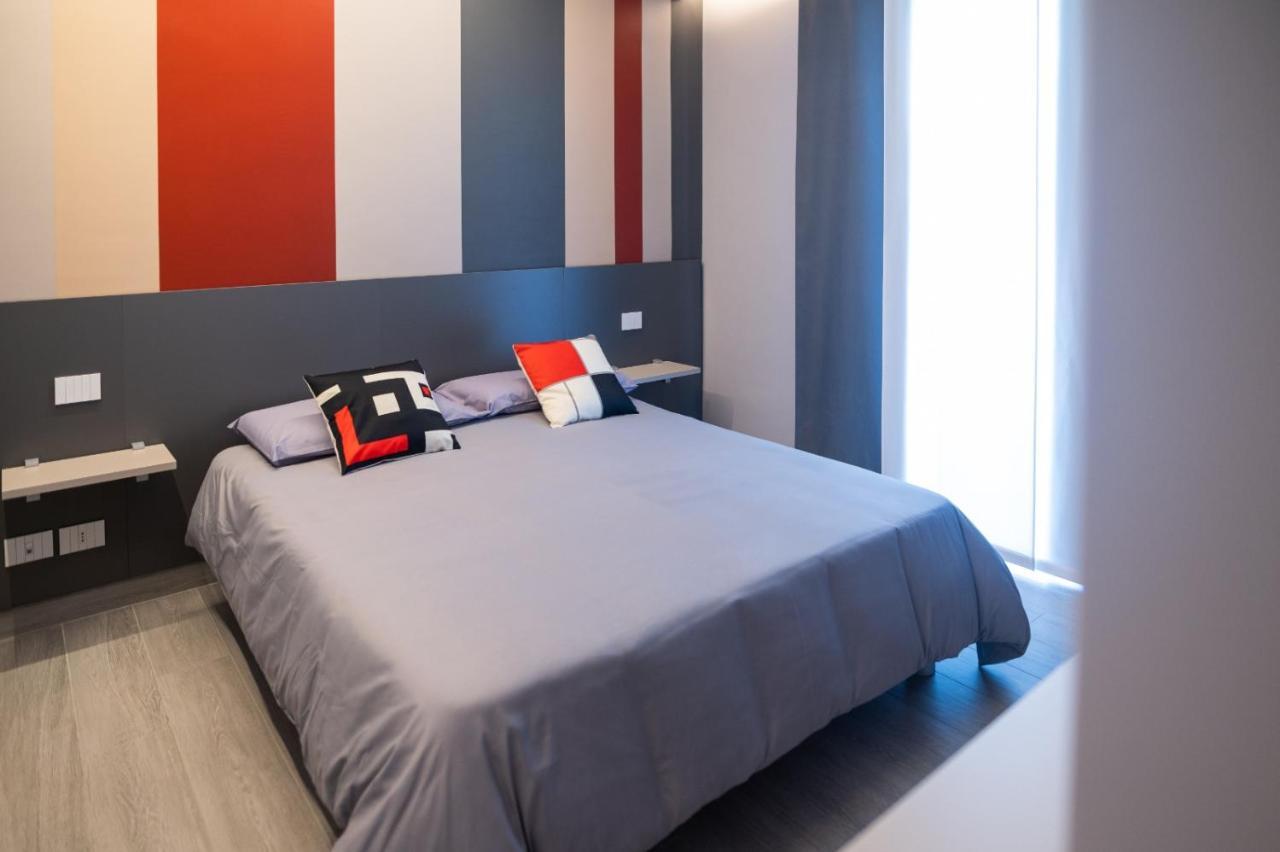 Grey House Guest House Luxury Latina Dış mekan fotoğraf
